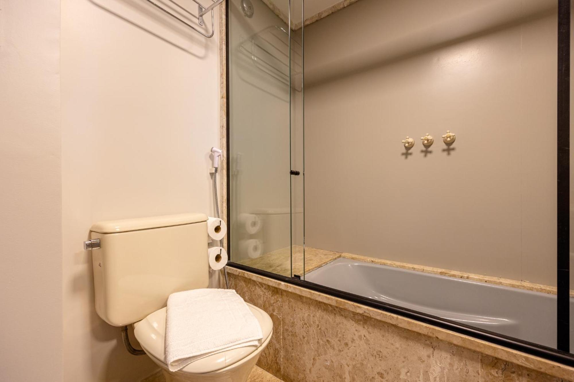 Apartamento Easy Star - Flat Classico No Coracao Do Jardim Paulista - Hp01i